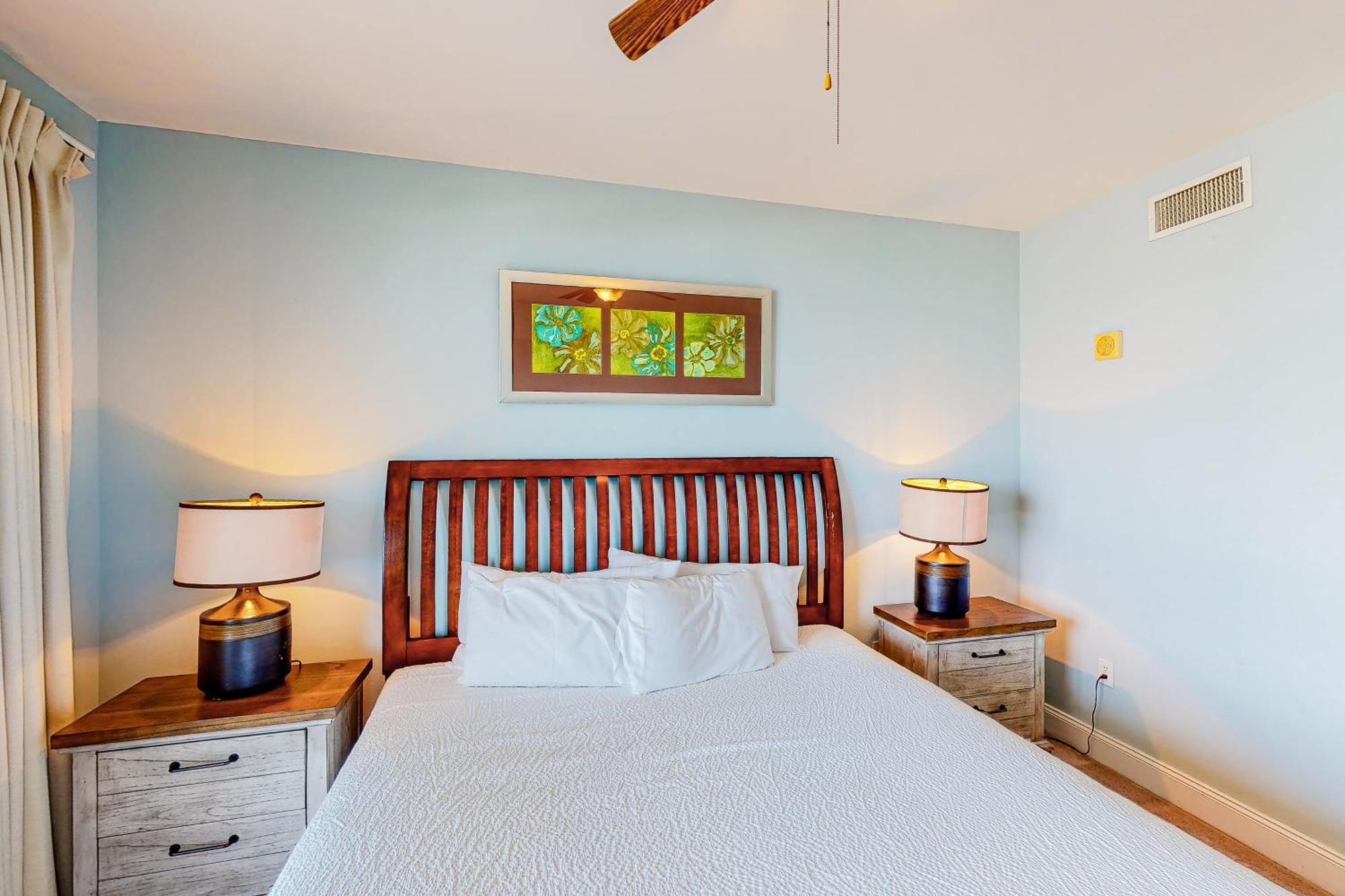 Lake Town Wharf Panama City Beach Room photo